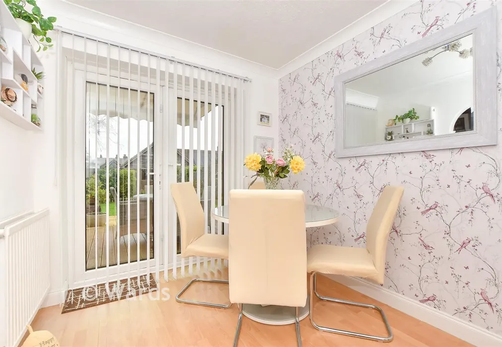 Dining Room - Squires Court, Eastchurch, Sheerness, Kent - Wards of Kent