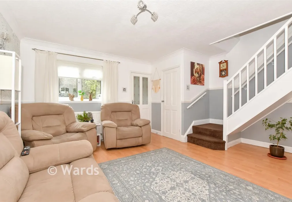 Lounge - Squires Court, Eastchurch, Sheerness, Kent - Wards of Kent