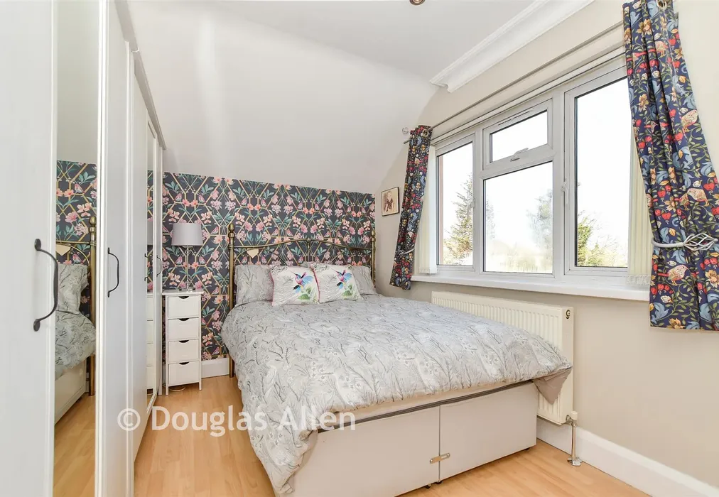 Bedroom 2 - Upper Rainham Road, Hornchurch, Essex - Wards of Kent