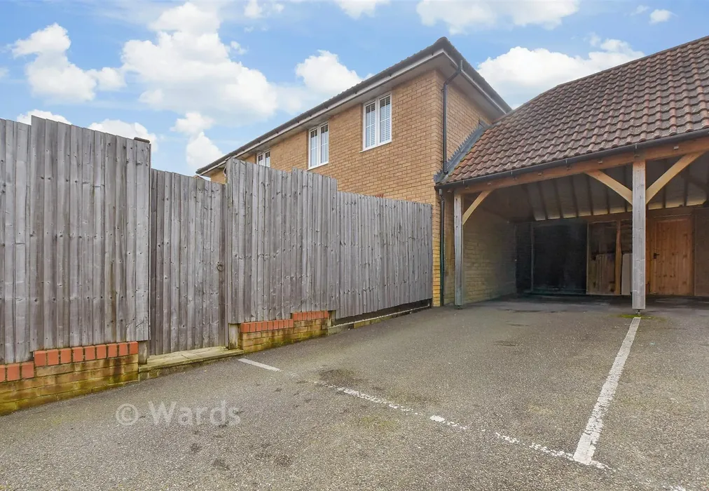 Driveway/Parking - Central Boulevard, Aylesham, Canterbury, Kent - Wards of Kent