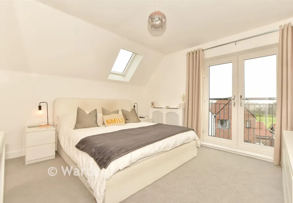 Bedroom 3 - Bermuda Road, Whitstable, Kent - Wards of Kent