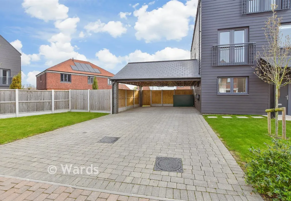 Driveway/Parking - Bermuda Road, Whitstable, Kent - Wards of Kent