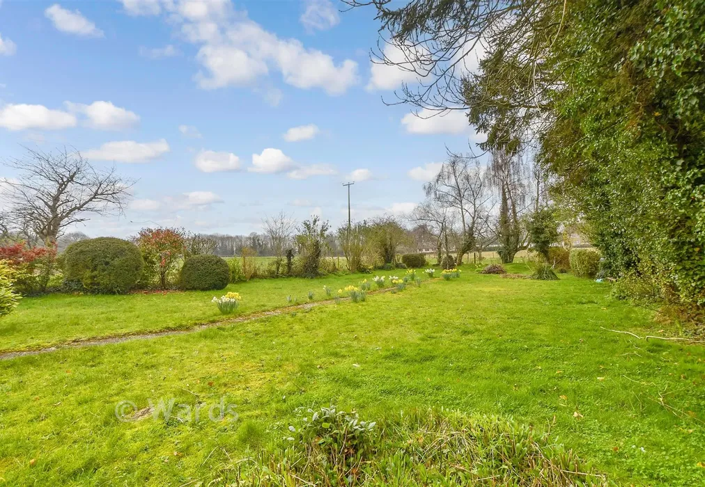 Rear Garden - New House Lane, Canterbury, Kent - Wards of Kent