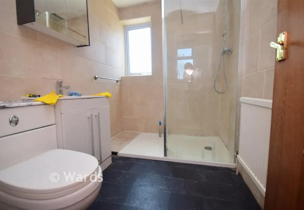 Shower Room - Goudhurst Close, Canterbury, Kent - Wards of Kent