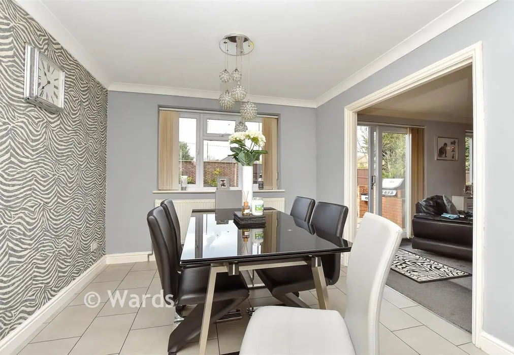 Kitchen/Diner - Howells Close, West Kingsdown, Sevenoaks, Kent - Wards of Kent