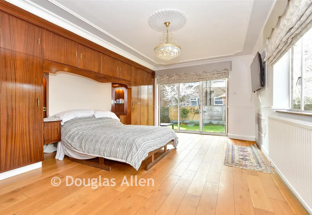 Bedroom 1 - Heath Drive, Gidea Park, Essex - Wards of Kent