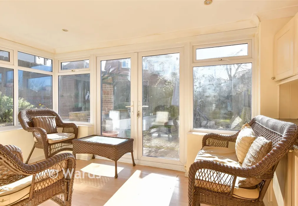 Sun Room - Limetree Close, Chatham, Kent - Wards of Kent
