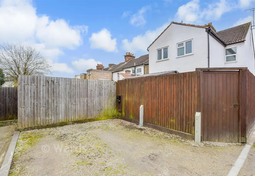 Driveway/Parking - Oxford Street, Snodland, Kent - Wards of Kent