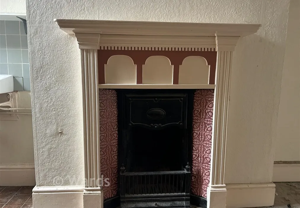 Feature - Vale Road, Broadstairs, Kent - Wards of Kent