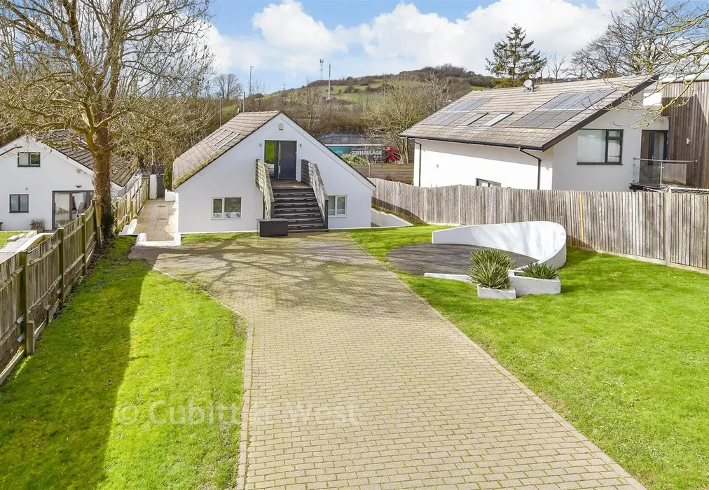 External (Brochure) - Braypool Lane, Patcham, Brighton, East Sussex - Wards of Kent