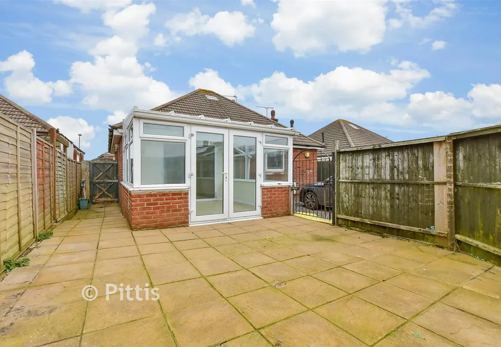 Patio / Decking - Newport Road, Apse Heath, Isle of Wight - Wards of Kent
