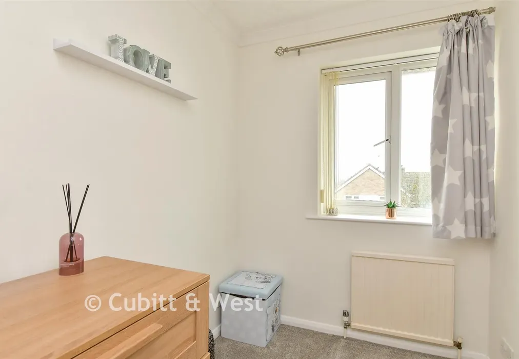 Bedroom 3 - Batemans Road, Woodingdean, Brighton, East Sussex - Wards of Kent