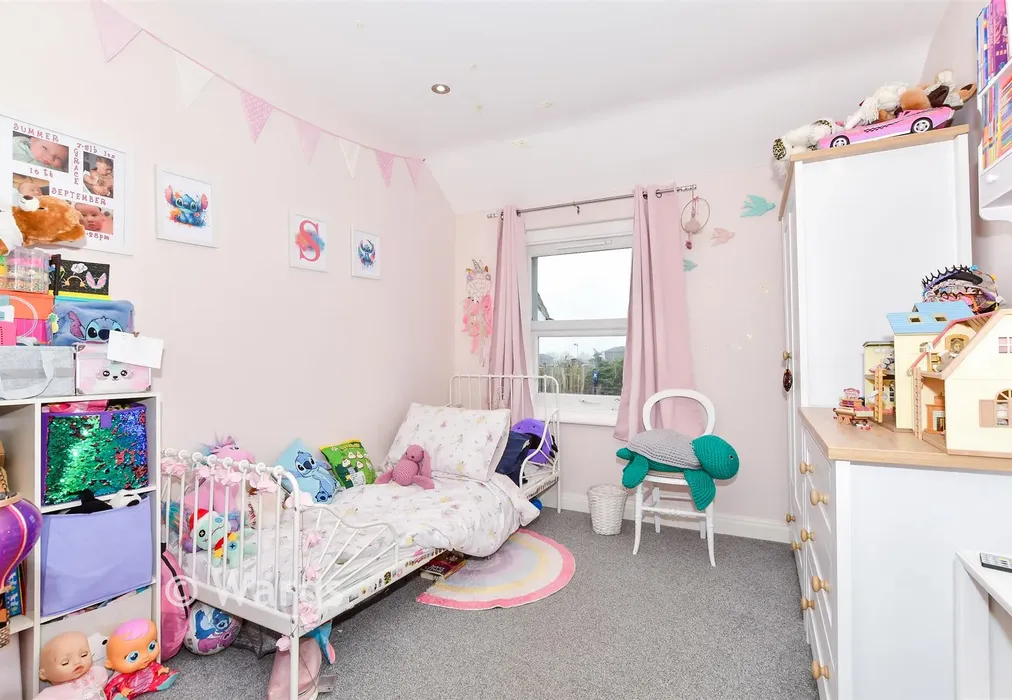 Bedroom 3 - Tonbridge Road, Maidstone, Kent - Wards of Kent