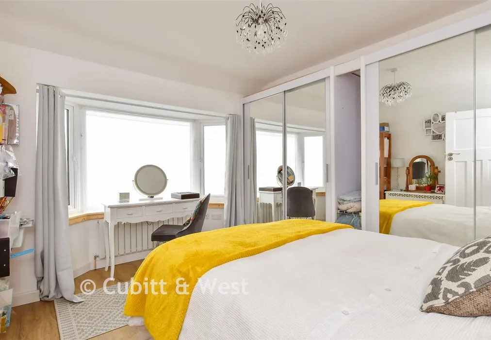 Bedroom 1 - Hillview Road, Woodingdean, Brighton, East Sussex - Wards of Kent