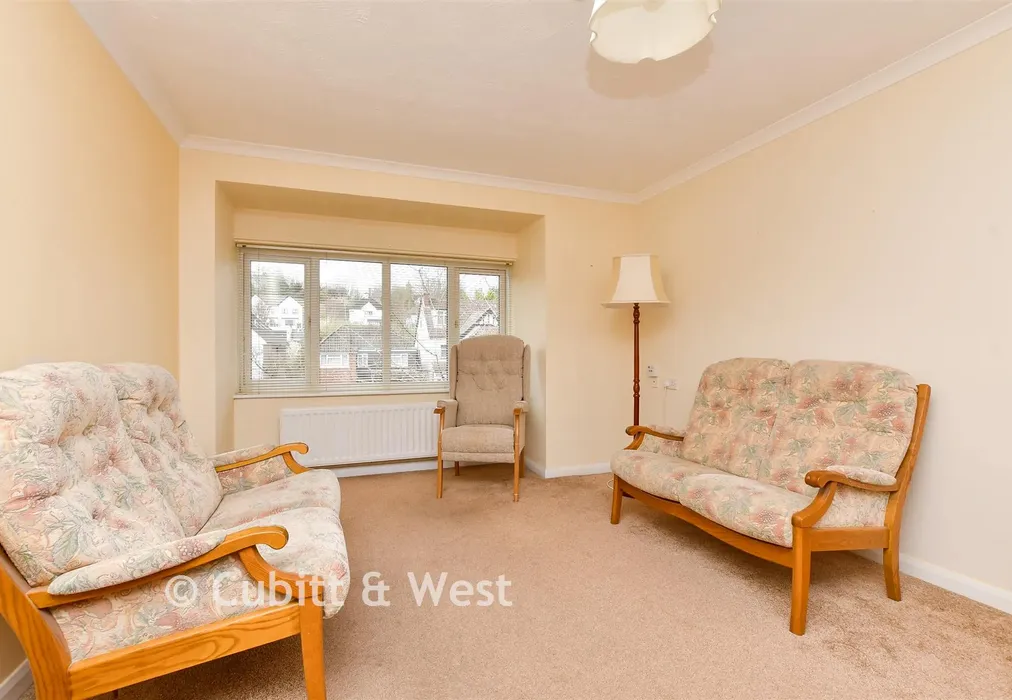 Kitchen / Lounge / Diner - Brighton Road, Purley, Surrey - Wards of Kent