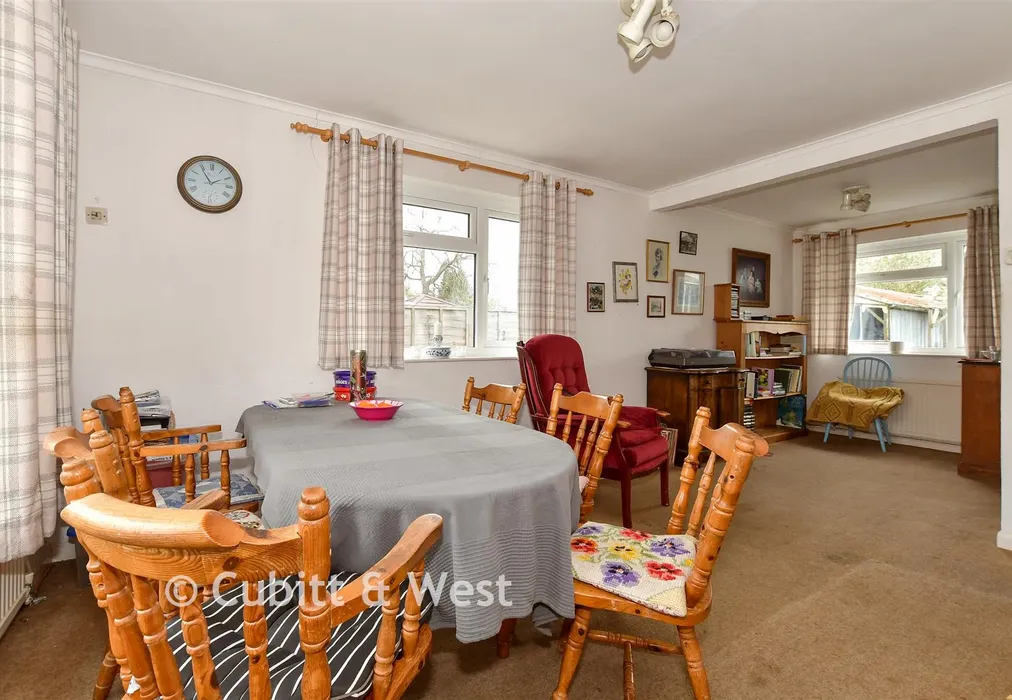 Lounge/Dining Room - London Road, Watersfield, Pulborough, West Sussex - Wards of Kent