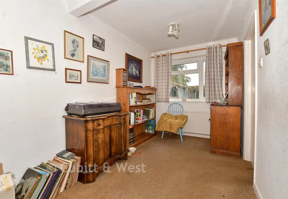 Lounge/Dining Room - London Road, Watersfield, Pulborough, West Sussex - Wards of Kent