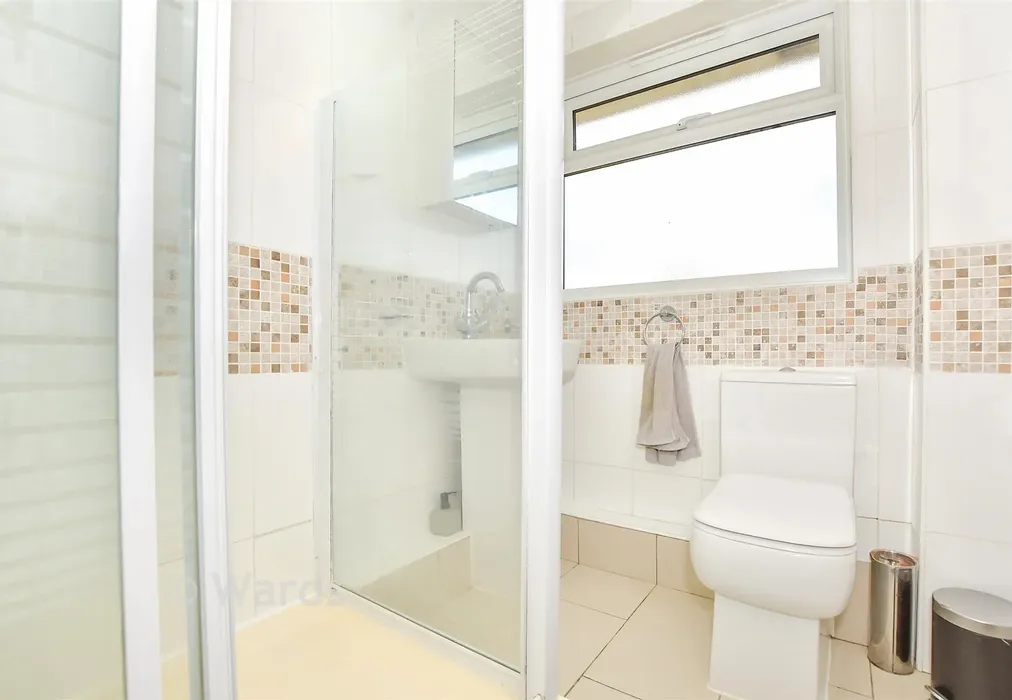 Shower Room - Mincers Close, Lordswood, Chatham, Kent - Wards of Kent