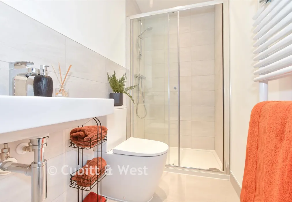 En-Suite Shower Room - Shearwater Drive, Wittering Place, West Wittering, Chichester, West Sussex - Wards of Kent