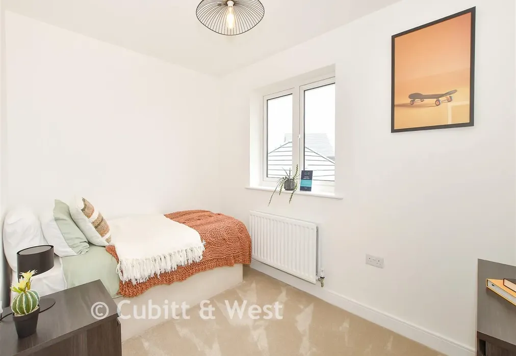 Bedroom - Wittering Place, Lapwing Walk, West Wittering, Chichester, West Sussex - Wards of Kent