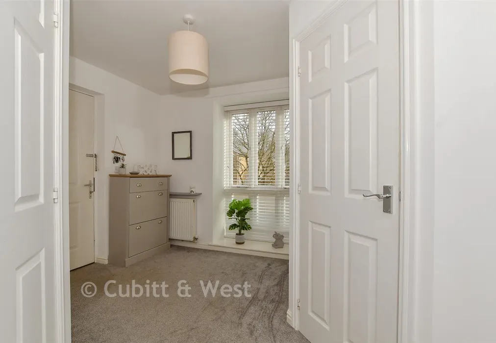 Hallway - Chapman Way, Haywards Heath, West Sussex - Wards of Kent