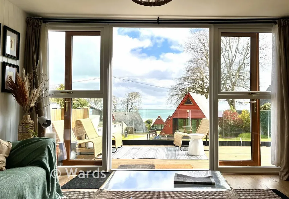 Internal Lifestyle - Upper Street, Kingsdown, Deal, Kent - Wards of Kent