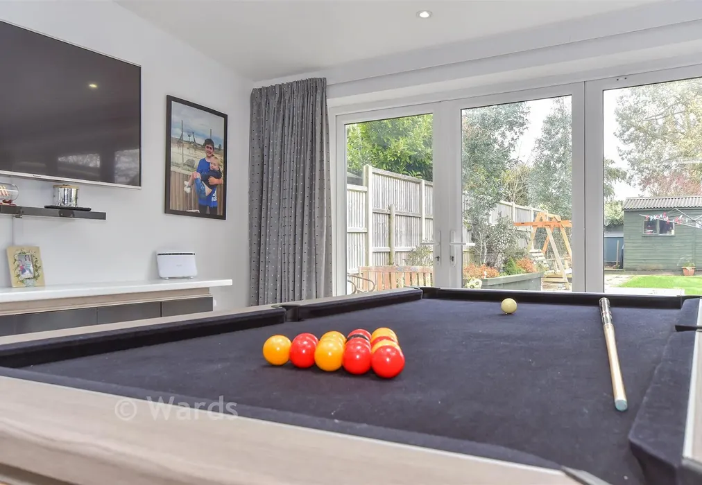 Internal Lifestyle Photograph - Shrubcote, Tenterden, Kent - Wards of Kent