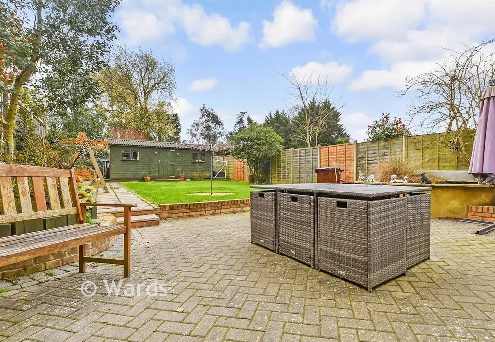 Patio / Decking - Shrubcote, Tenterden, Kent - Wards of Kent