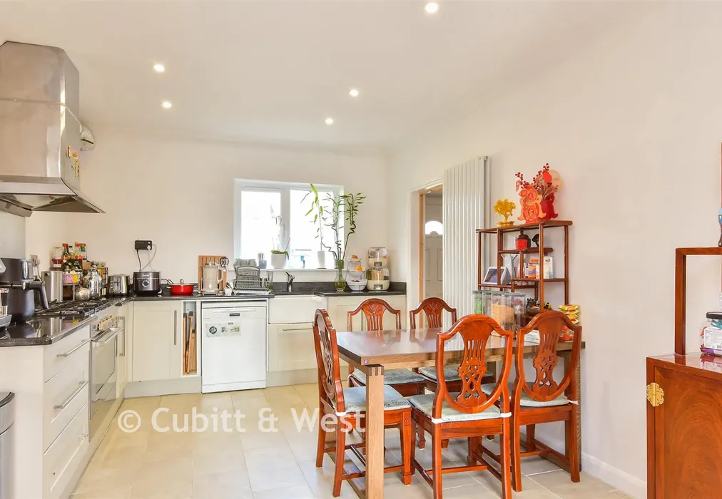 Kitchen/ Breakfast Room - Brownleaf Road, Woodingdean, Brighton, East Sussex - Wards of Kent