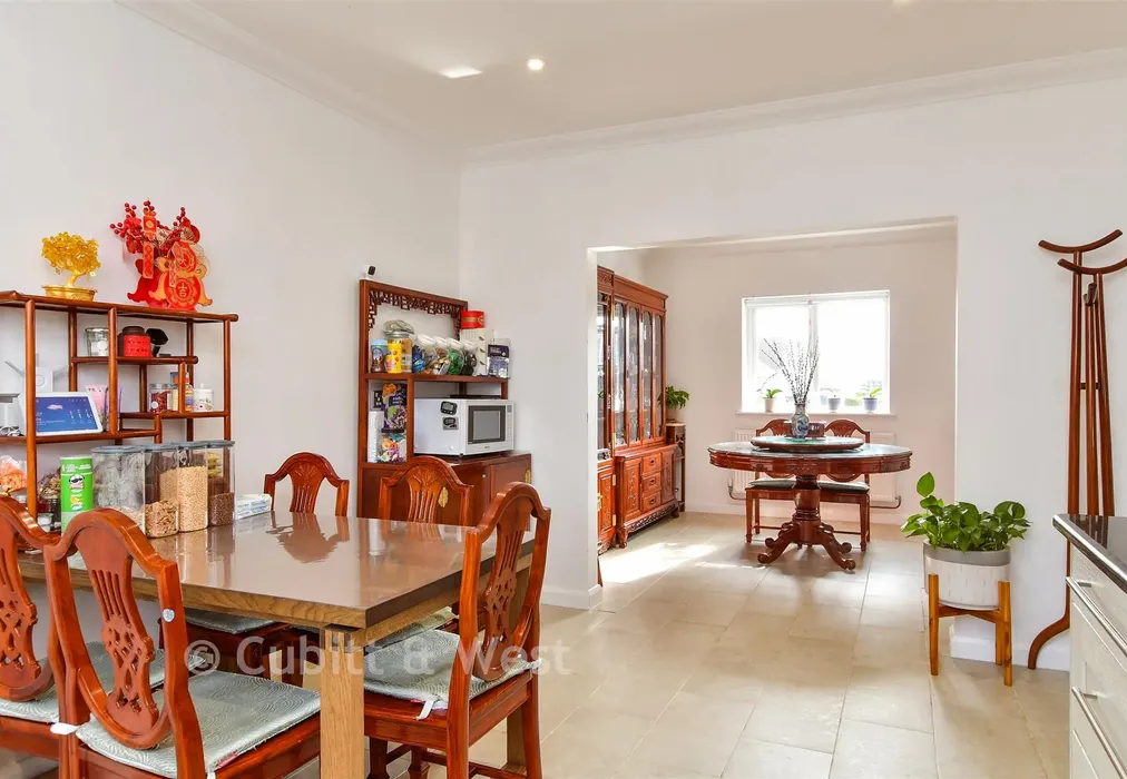 Kitchen/ Breakfast Room - Brownleaf Road, Woodingdean, Brighton, East Sussex - Wards of Kent