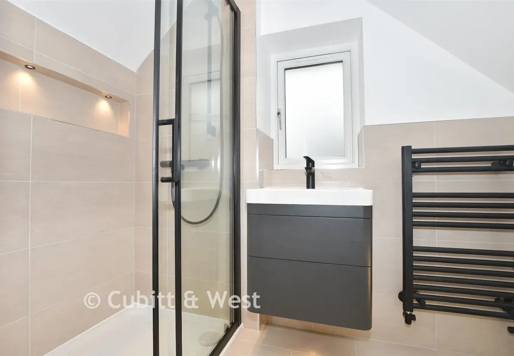 En-Suite Shower Room - The Ridgway, The Ridgeway Pibob Homes, Woodingdean, Brighton, East Sussex - Wards of Kent