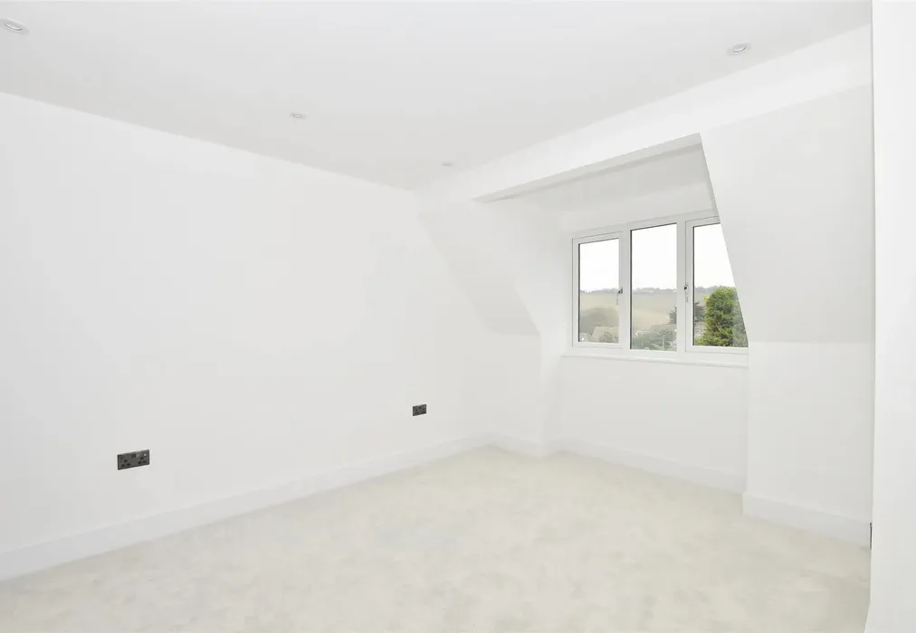 Bedroom 1 - The Ridgway, The Ridgeway Pibob Homes, Woodingdean, Brighton, East Sussex - Wards of Kent