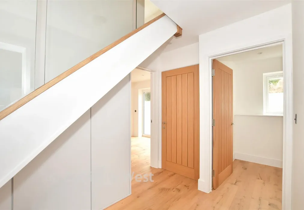 Entrance Hall - The Ridgway, The Ridgeway Pibob Homes, Woodingdean, Brighton, East Sussex - Wards of Kent
