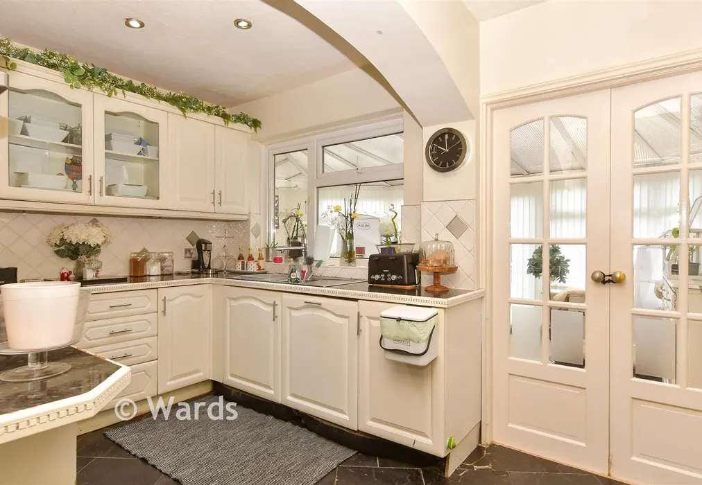 Kitchen - Seaton Road, Welling, Kent - Wards of Kent