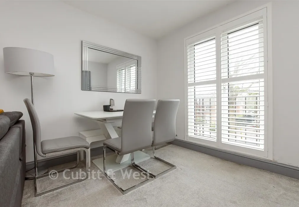 Lounge/Diner - Chaldon Road, Caterham, Surrey - Wards of Kent