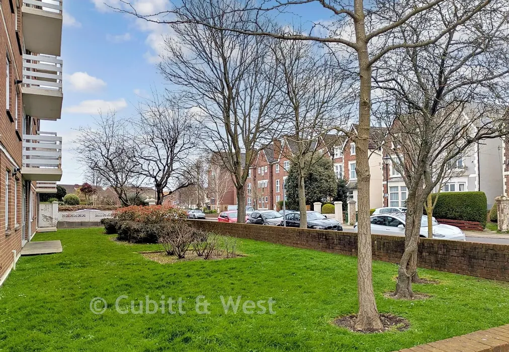 Communal Garden - Outram Road, Southsea, Hampshire - Wards of Kent