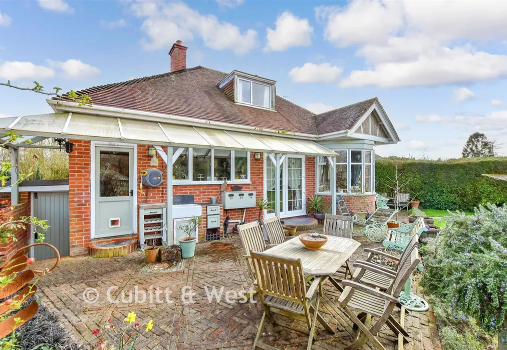 Rear Garden - South Lane, Woodmancote, West Sussex - Wards of Kent