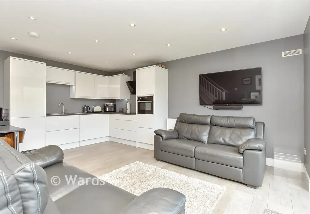 Annexe Kitchen/Living Area - Hustlings Drive, Eastchurch, Sheerness, Kent - Wards of Kent