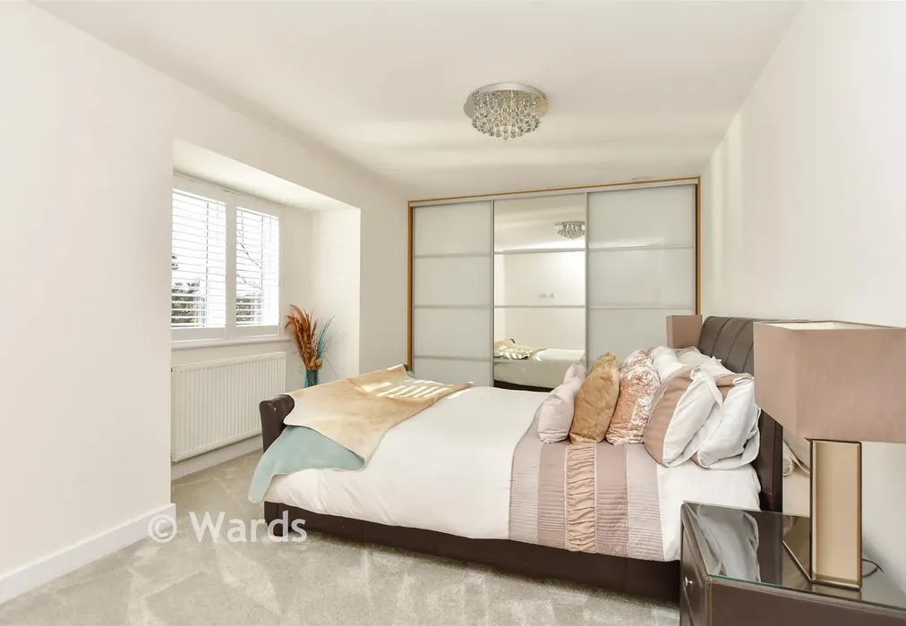 Bedroom 3 - Hustlings Drive, Eastchurch, Sheerness, Kent - Wards of Kent