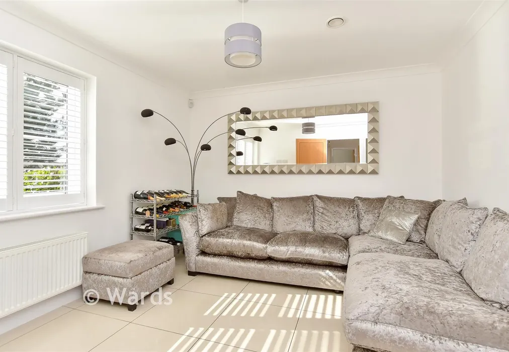 Family Room - Hustlings Drive, Eastchurch, Sheerness, Kent - Wards of Kent