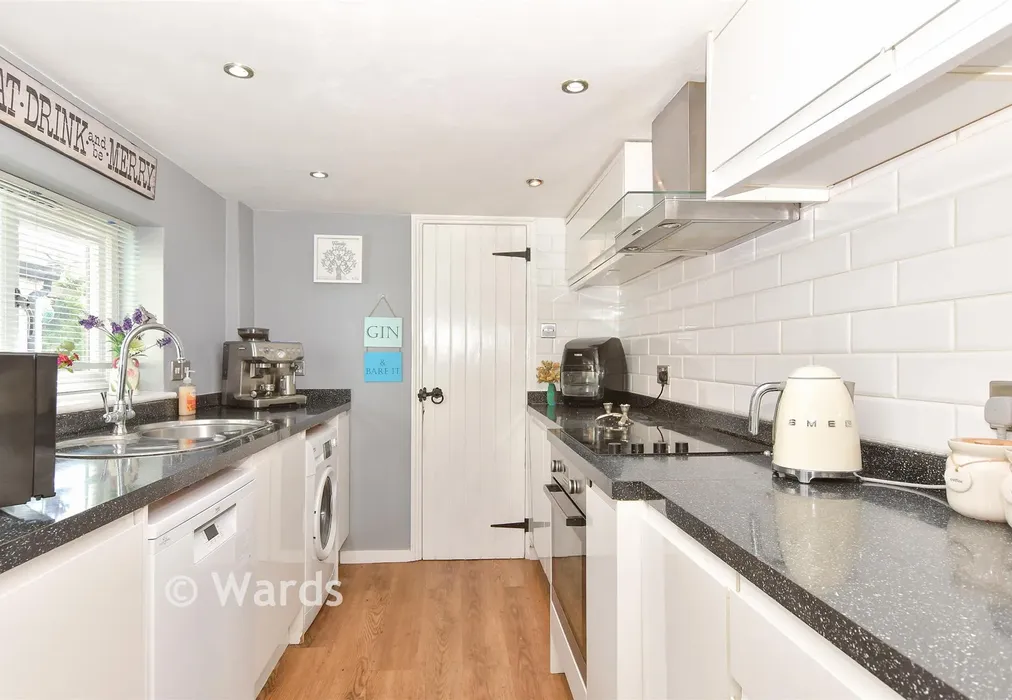 Kitchen - Mill Lane, Eynsford, Dartford, Kent - Wards of Kent