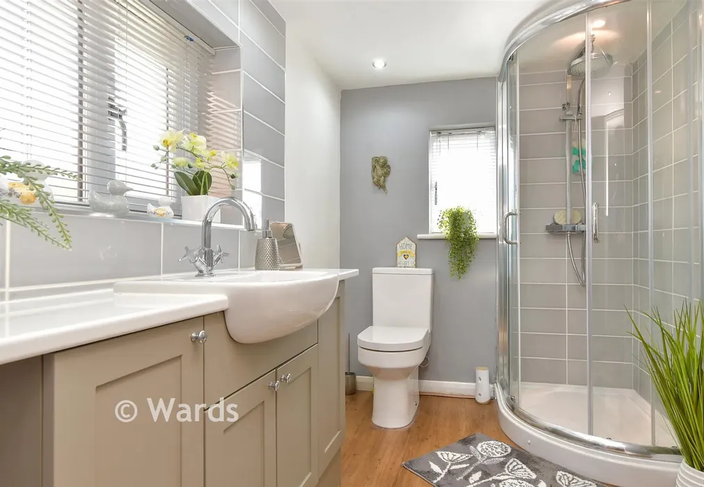Shower Room - Mill Lane, Eynsford, Dartford, Kent - Wards of Kent