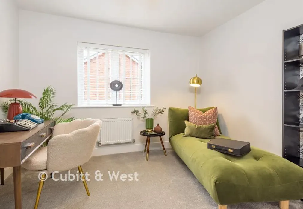 Bedroom 3 - Shearwater Drive, Wittering Place, Bracklesham Bay, Chichester, West Sussex - Wards of Kent