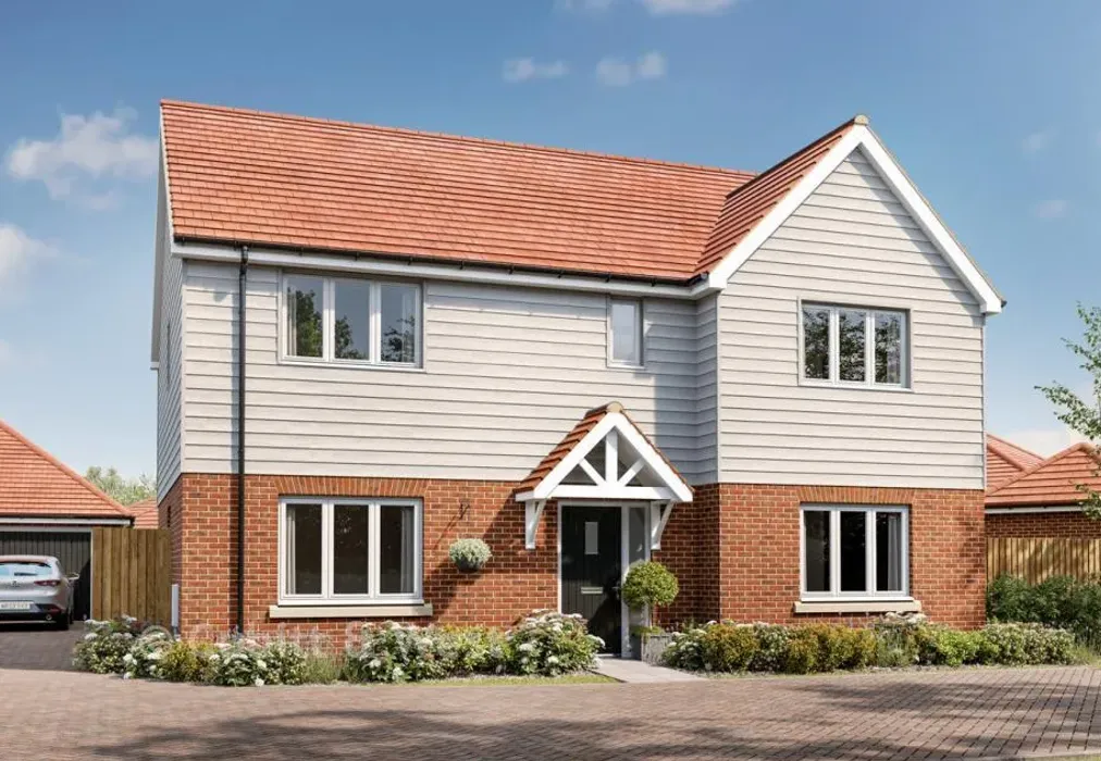 Front - Shearwater Drive, Wittering Place, Bracklesham Bay, Chichester, West Sussex - Wards of Kent