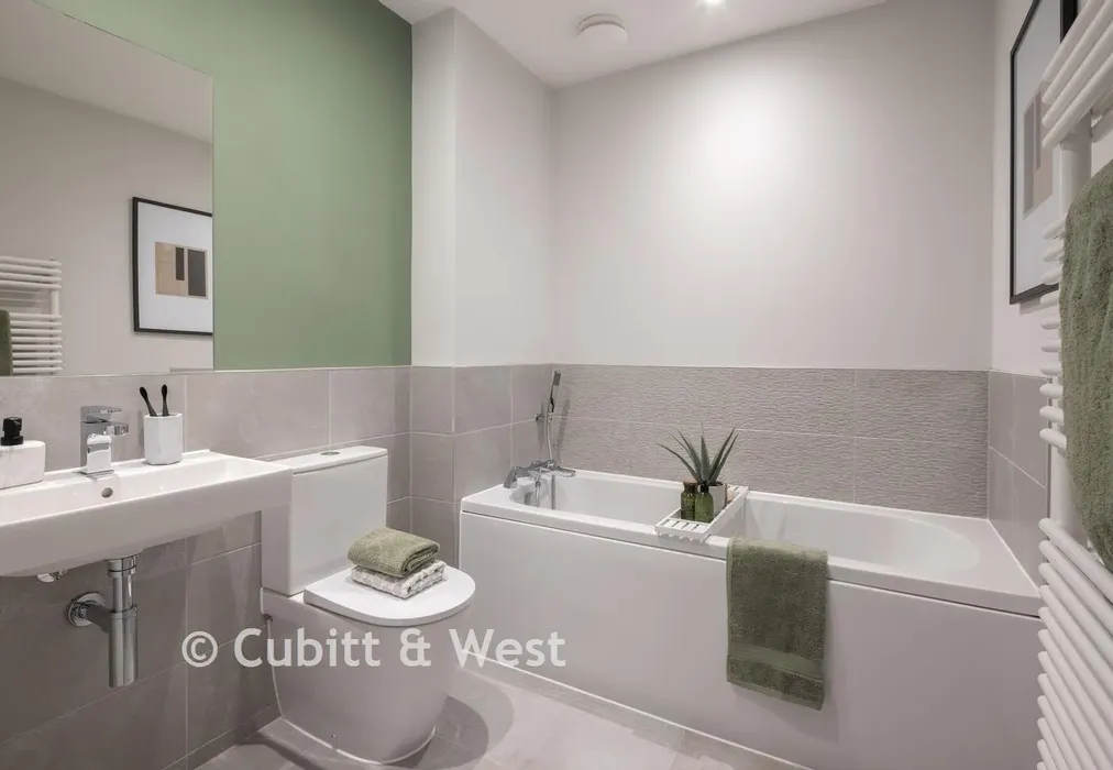 Bathroom - Wittering Place, Dunlin Square, West Wittering, Chichester, West Sussex - Wards of Kent