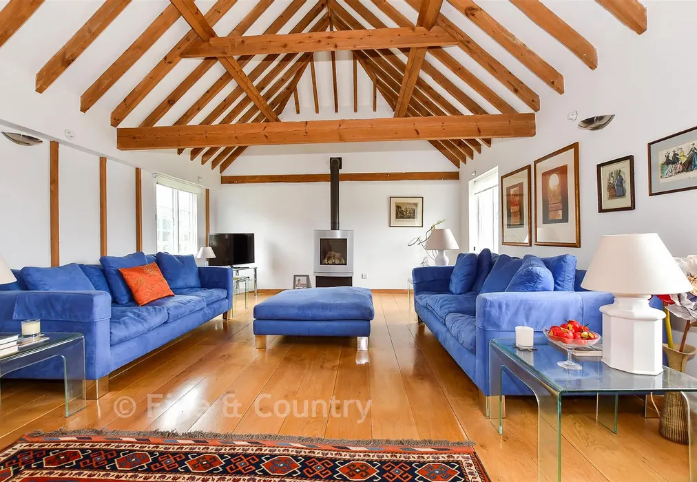 Sitting Room - Station Road, Rotherfield, Crowborough, East Sussex - Wards of Kent