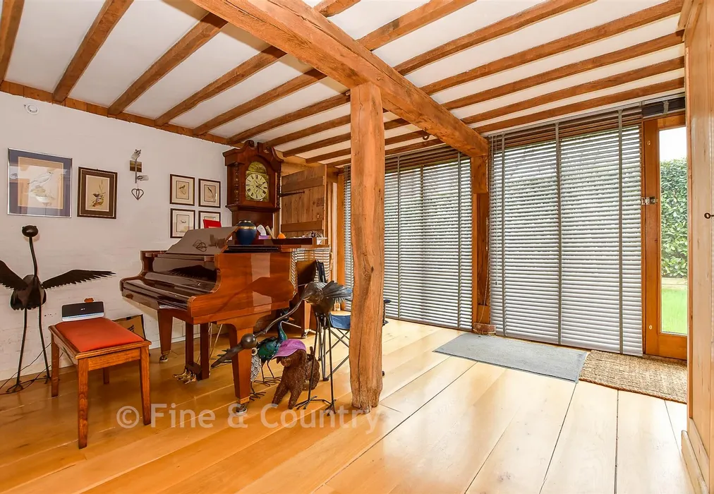 Reception Hall - Station Road, Rotherfield, Crowborough, East Sussex - Wards of Kent