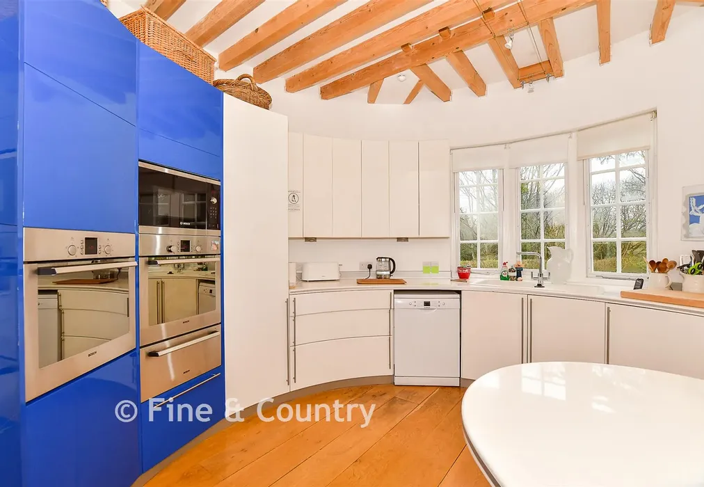 Kitchen - Station Road, Rotherfield, Crowborough, East Sussex - Wards of Kent