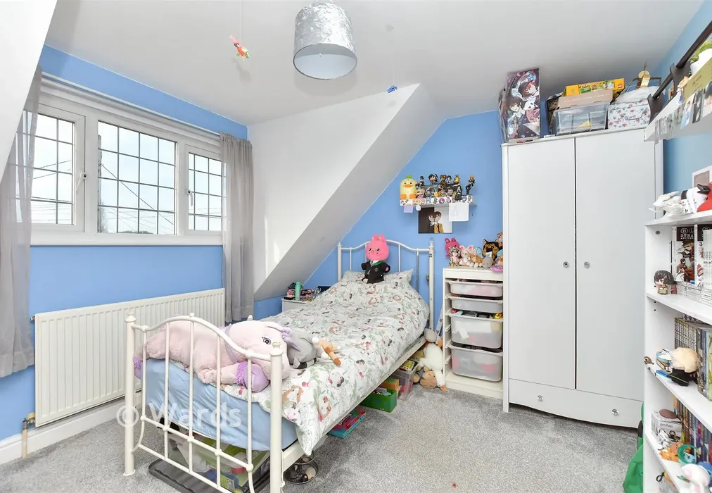 Bedroom 3 - Drake Avenue, Minster-On-Sea, Sheerness, Kent - Wards of Kent