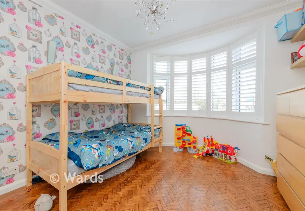 Bedroom 6 - London Road, Sittingbourne, Kent - Wards of Kent